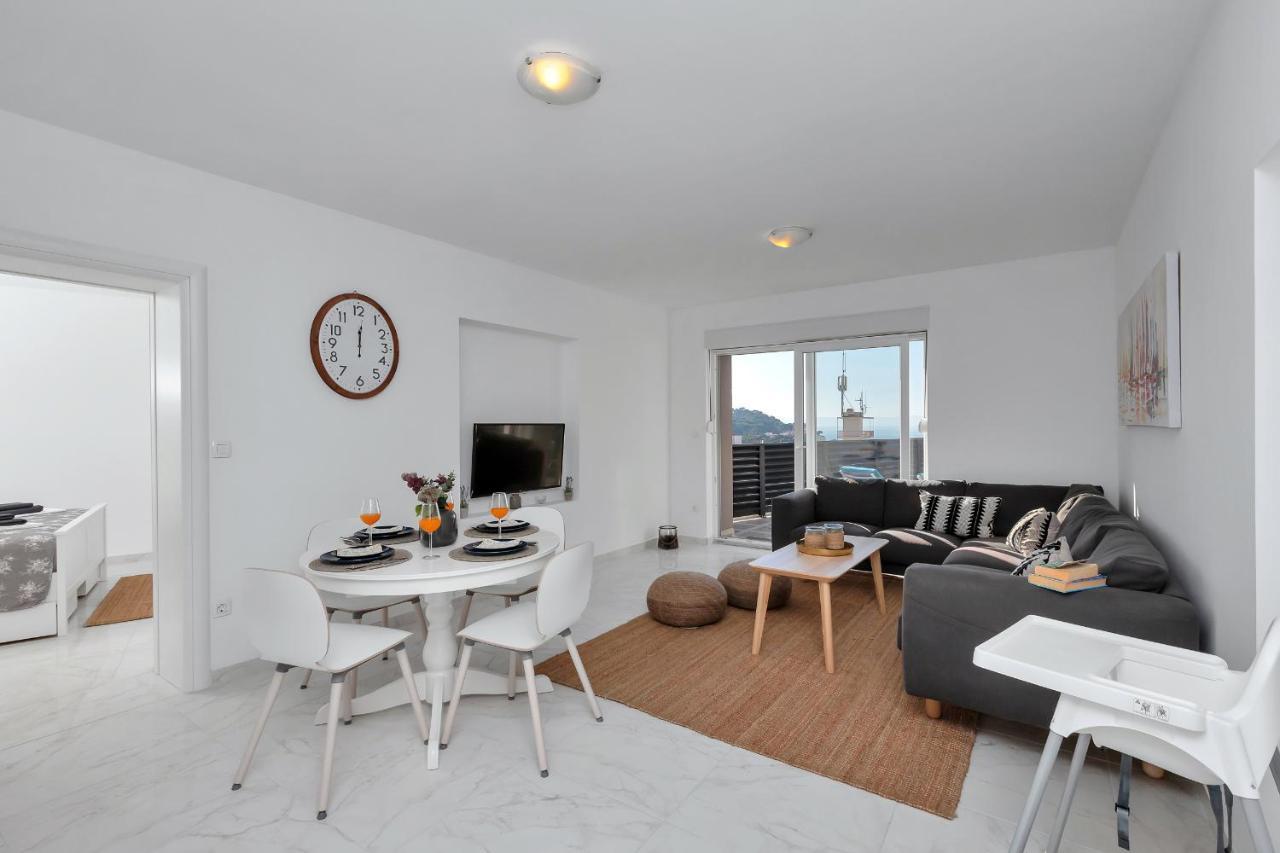 Apartment Lotte With Private Pool In The City Center! Макарська Екстер'єр фото